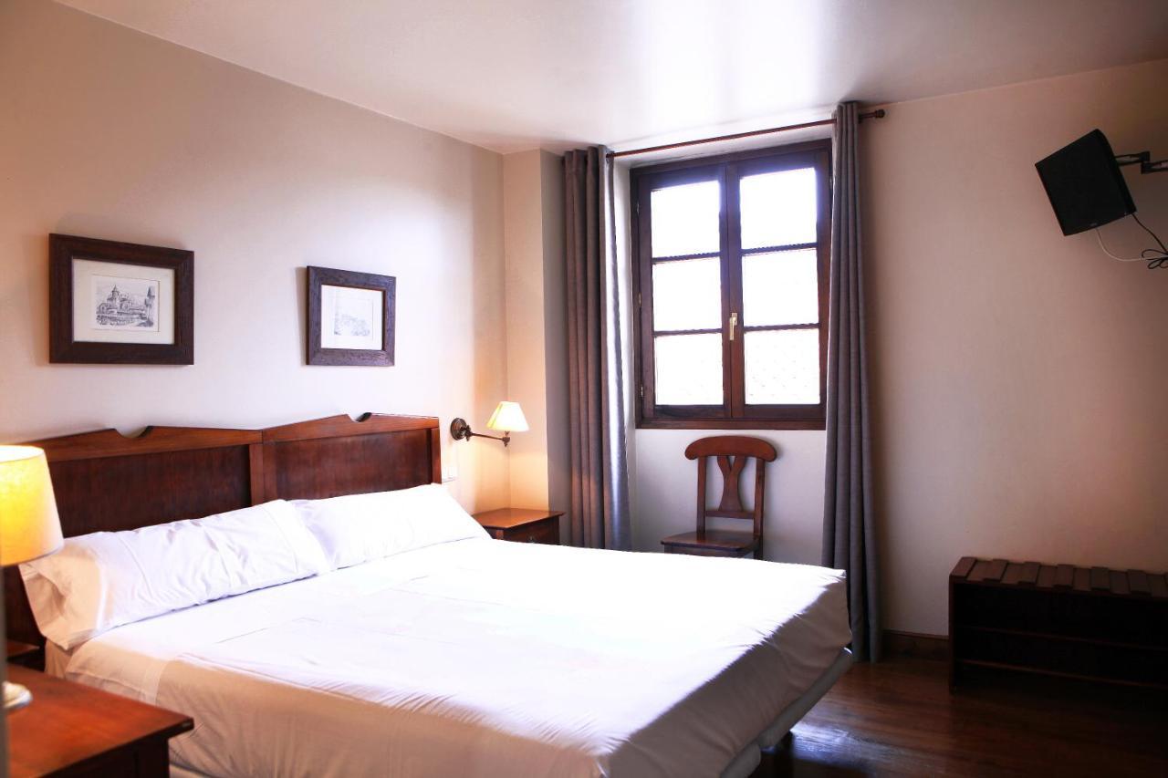 Hostal Antxitonea Elizondo Exteriér fotografie